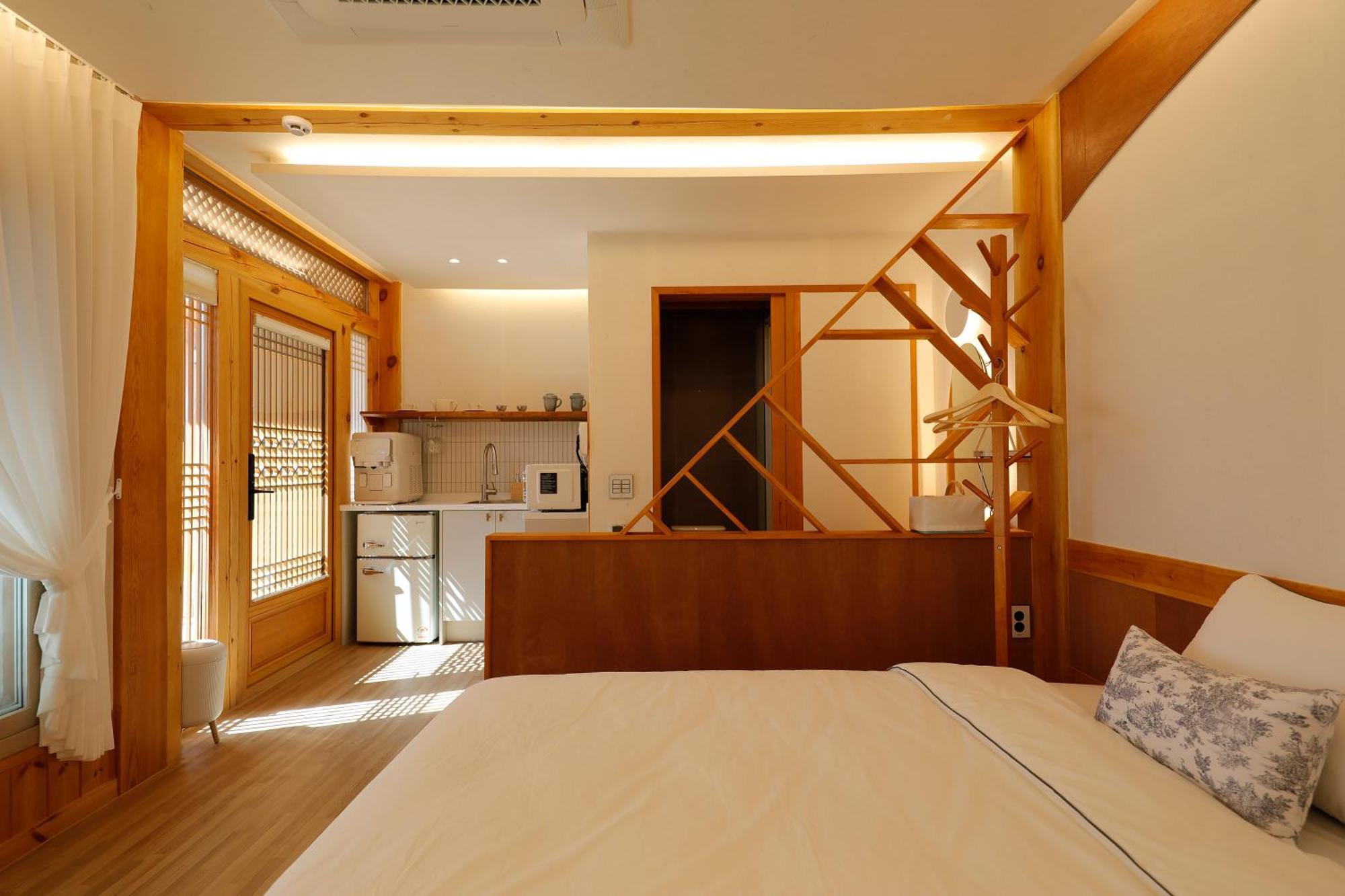 Hanok Stay Mokhyang Gyeongju Exterior foto