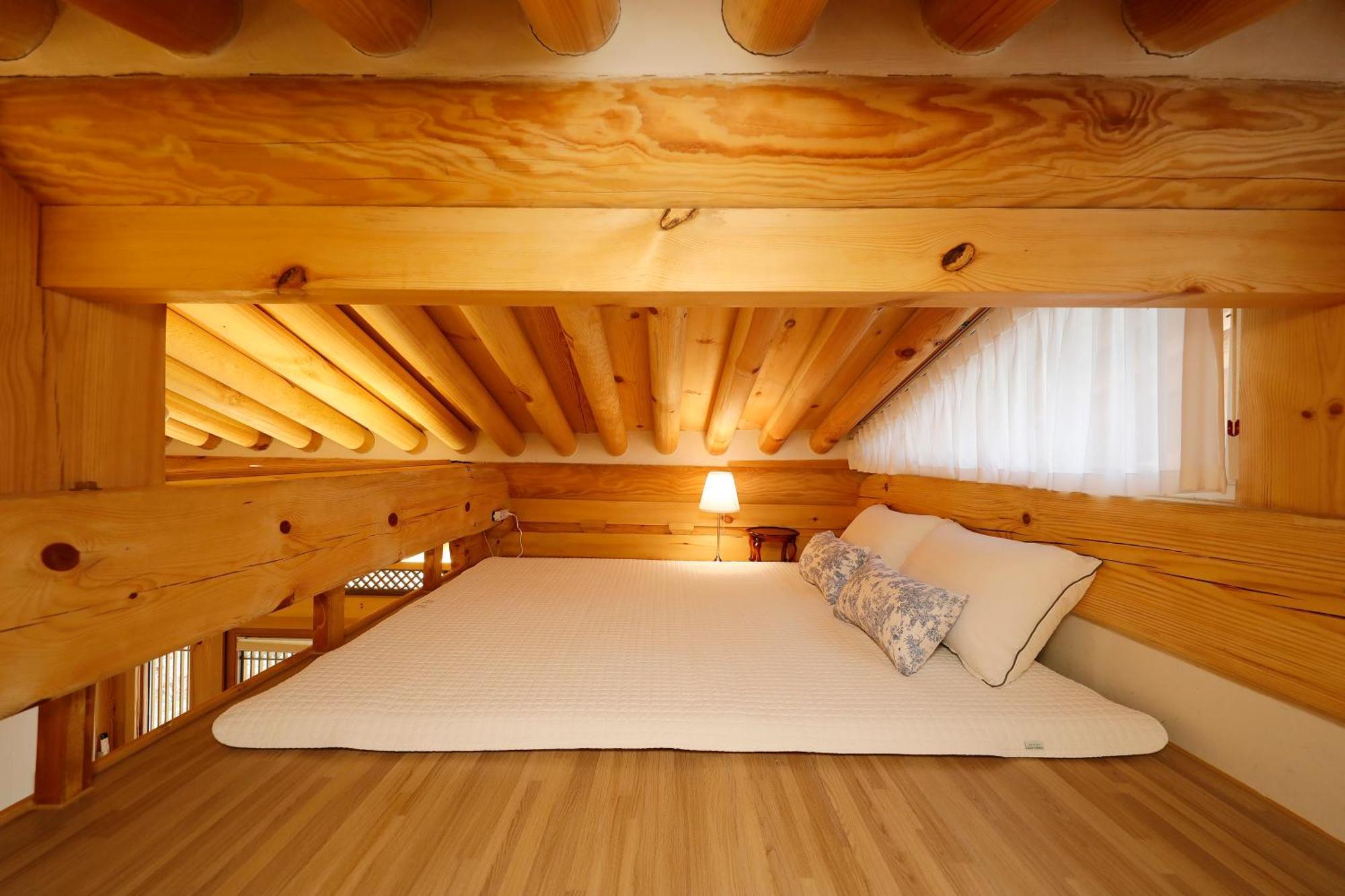 Hanok Stay Mokhyang Gyeongju Exterior foto
