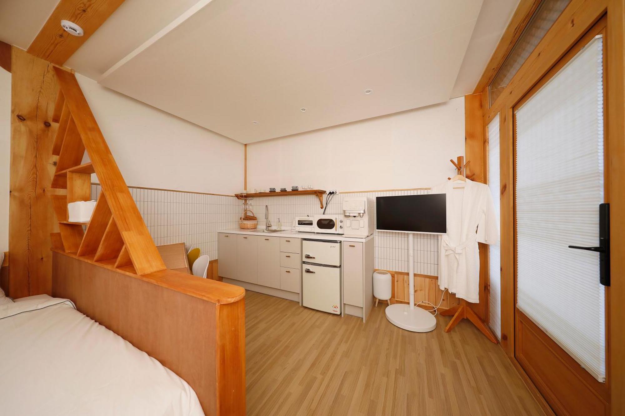 Hanok Stay Mokhyang Gyeongju Exterior foto