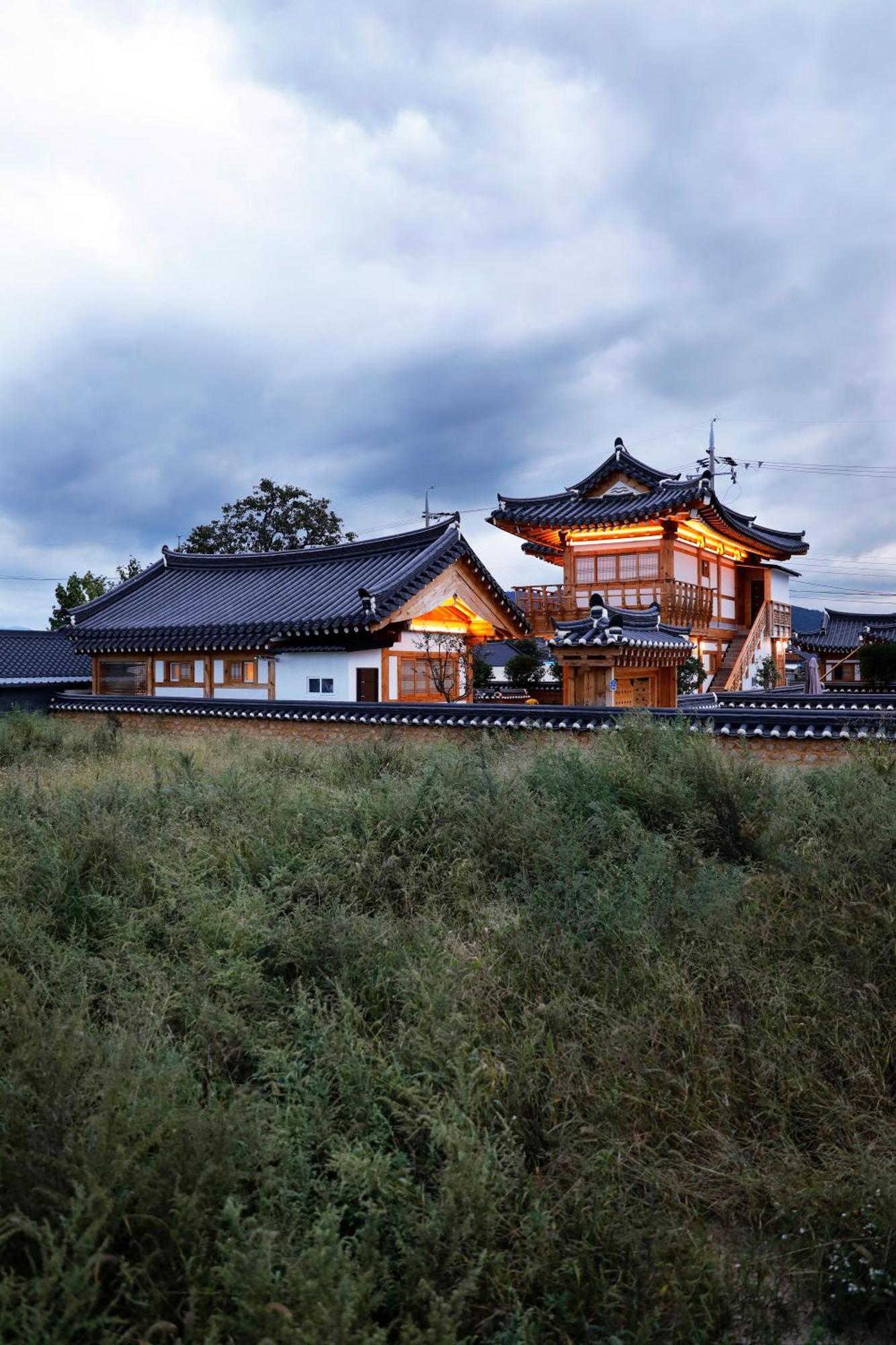 Hanok Stay Mokhyang Gyeongju Exterior foto